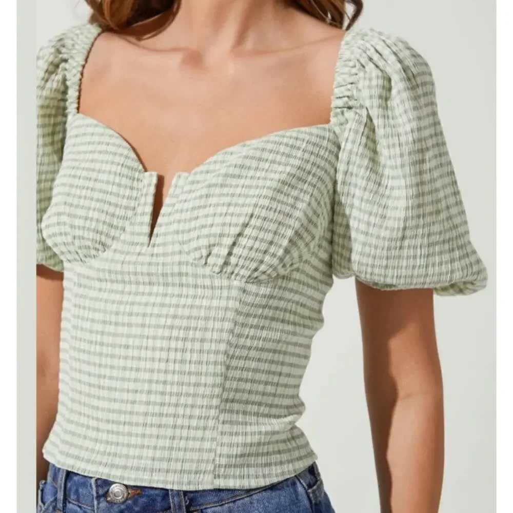 ASTR The Label Daydreamer Women's Puff Sleeve Smocked Top XS.